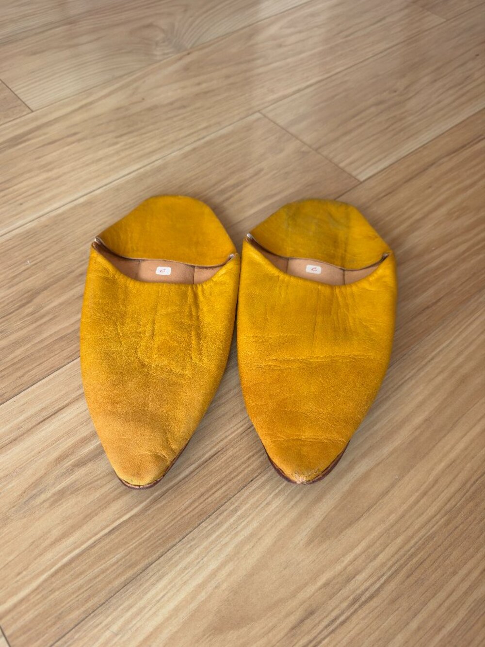 Traditional Moroccan Babouche - Yellow - US Women's 9